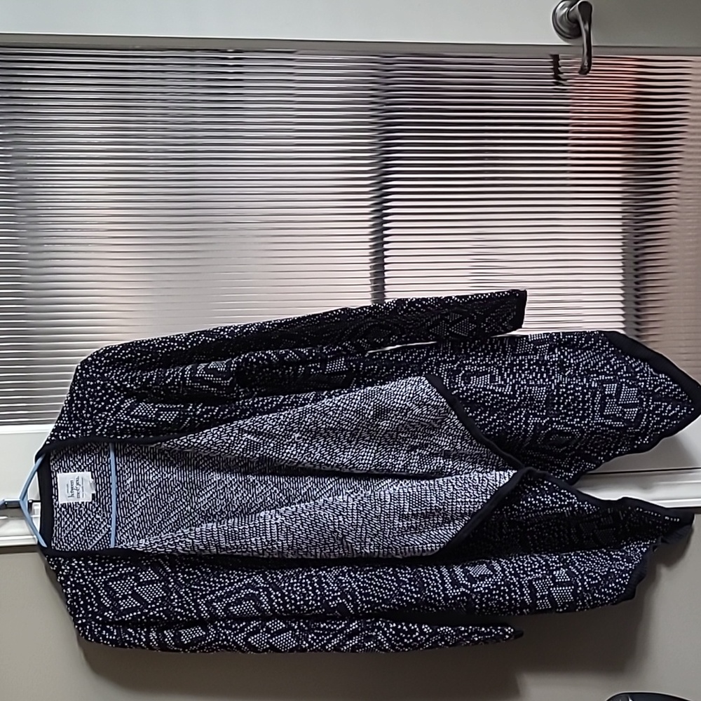 Black & white cardigan